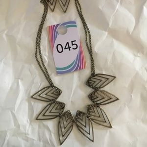 Earrings & Necklace Set